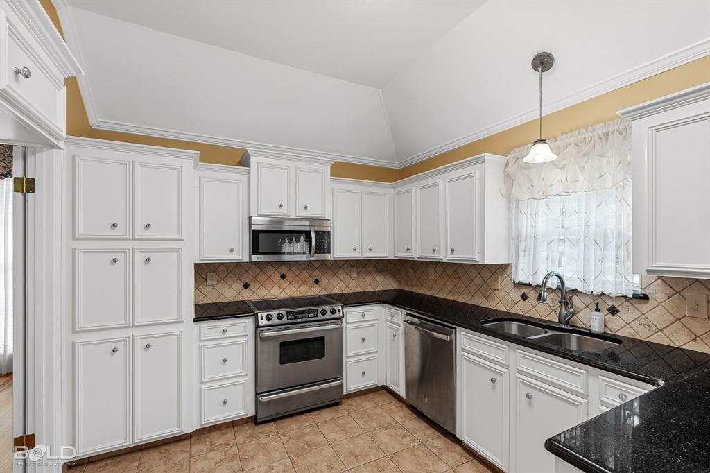 Norris Ferry Crossing - Residential