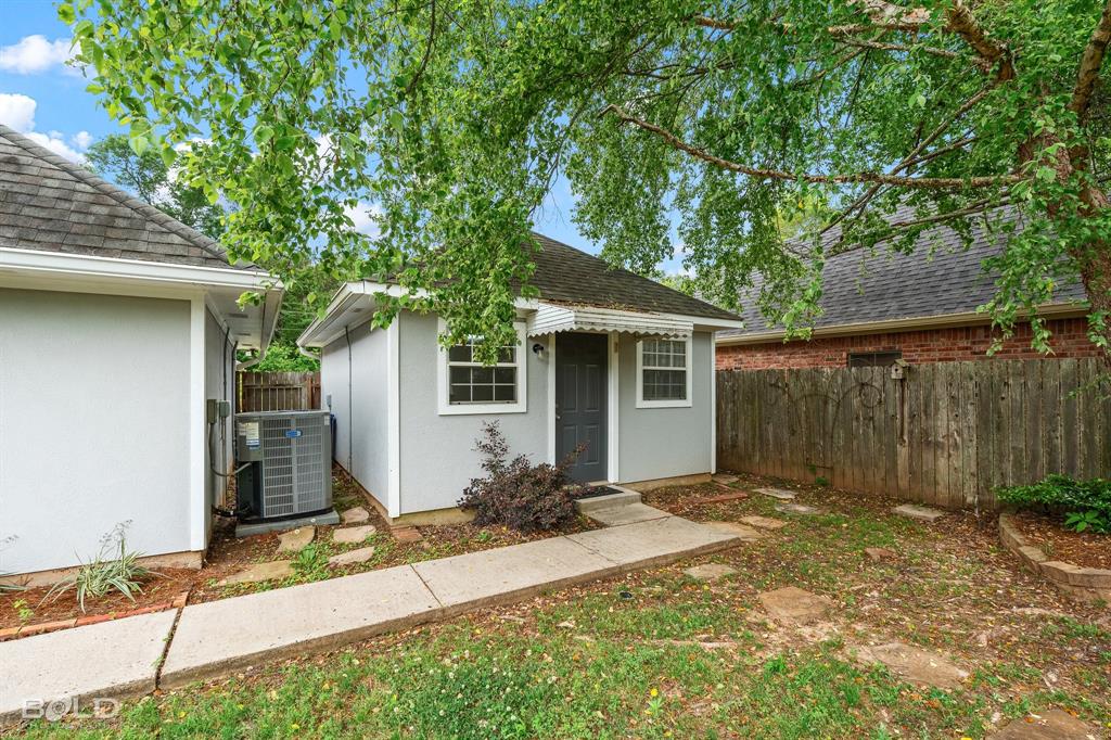 Norris Ferry Crossing - Residential