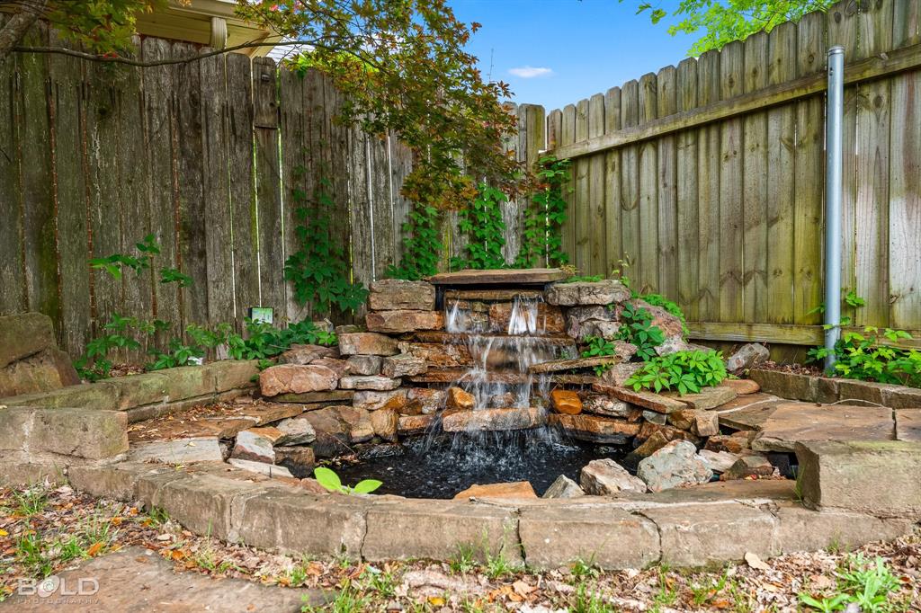 Norris Ferry Crossing - Residential