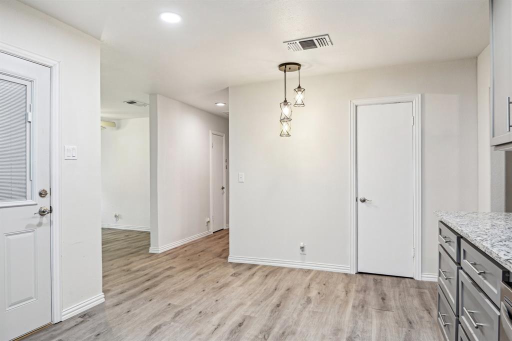 A0774 M Moore - Residential