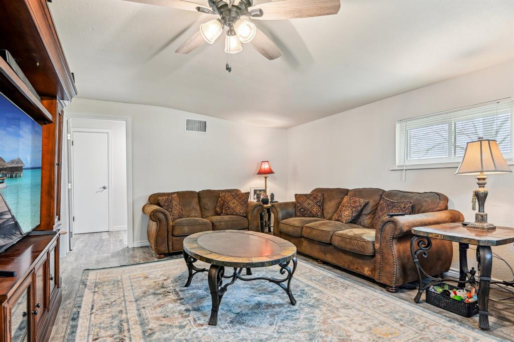 A0774 M Moore - Residential