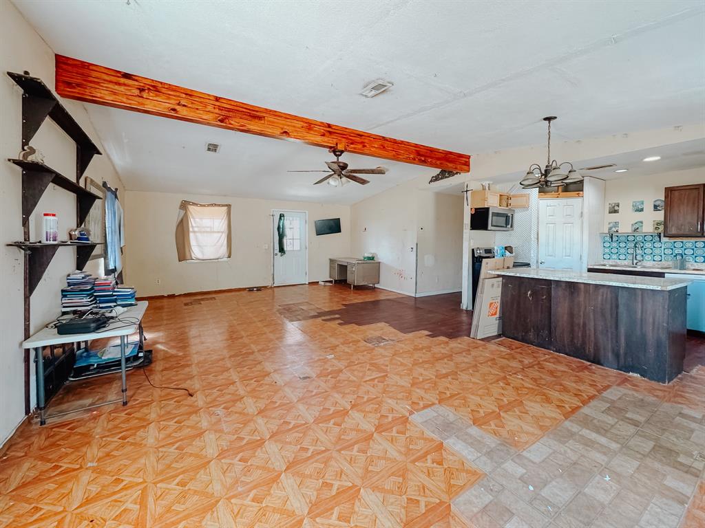 4167 County Road 1180