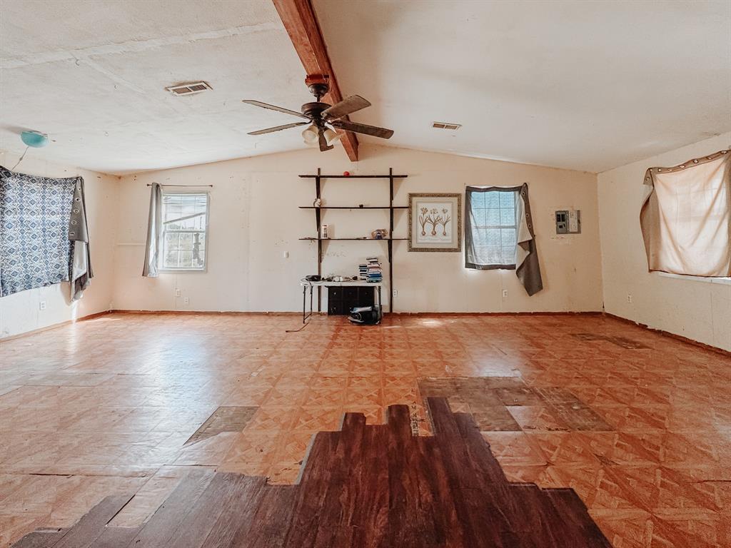 4167 County Road 1180