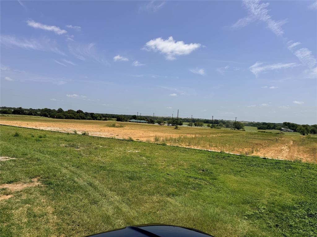 3360 N I-35 Highway