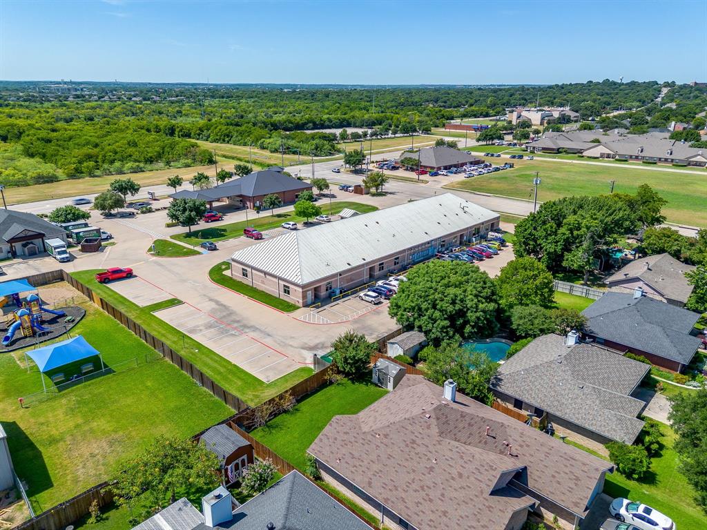 ALSBURY VILLAGE BLOCK - Commercial Lease