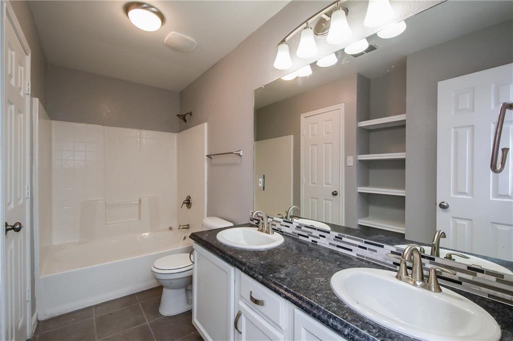 Mistletoe Hill Ph I & II - Residential Lease