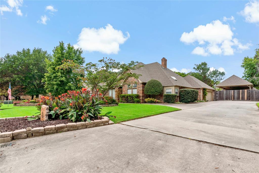 2865 Oak Creek Drive