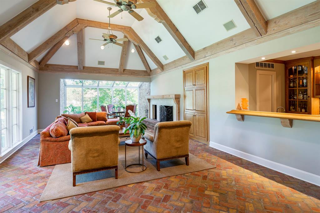 Janmar Circle 06 - Residential