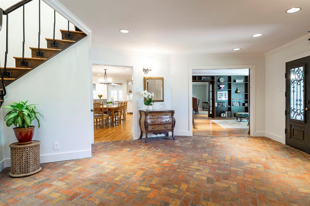 Janmar Circle 06 - Residential