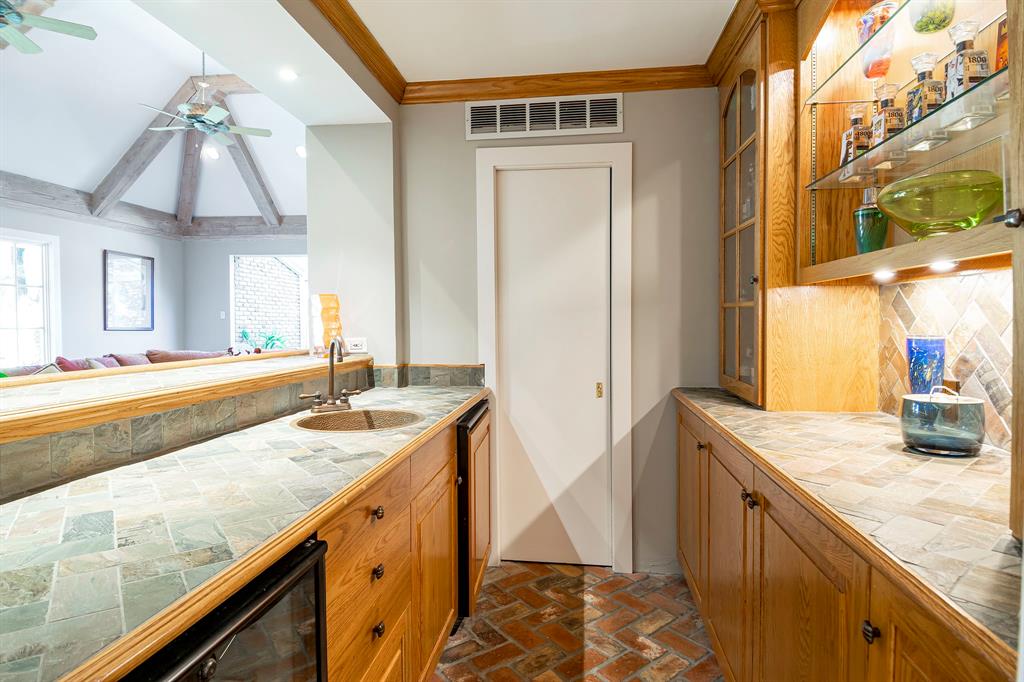 Janmar Circle 06 - Residential