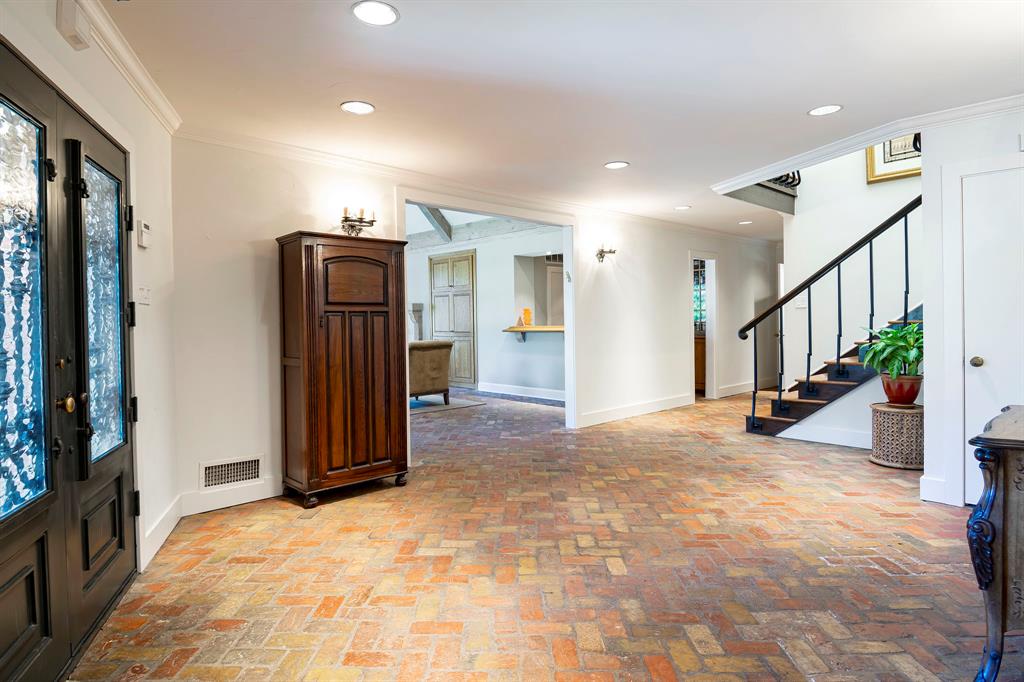 Janmar Circle 06 - Residential