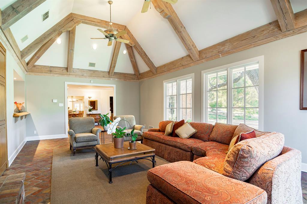 Janmar Circle 06 - Residential