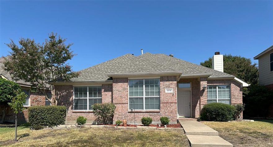 Home features crown molding. New paint. c-tile in all baths and kitchen & breakfast area. New vinyl water-proof floor in all bedrooms, family, and dining room.  stereo system is in family, garage and patio. Big size patio in backyard. Full Sprinkler. Attic has extra insulation, providing low utility billings. Plantation blinds on all windows. Very nice a house!