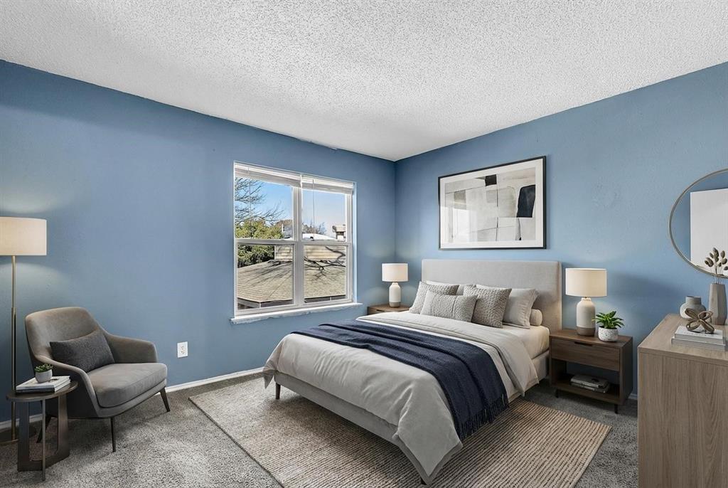 Oakhollow Condo - Residential