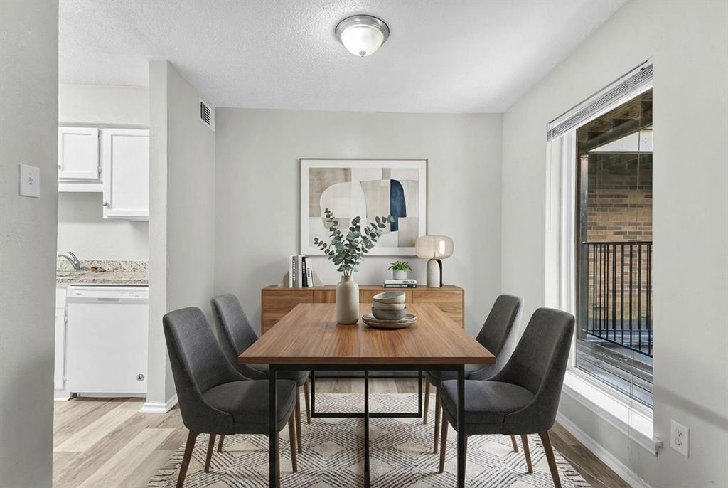 Oakhollow Condo - Residential