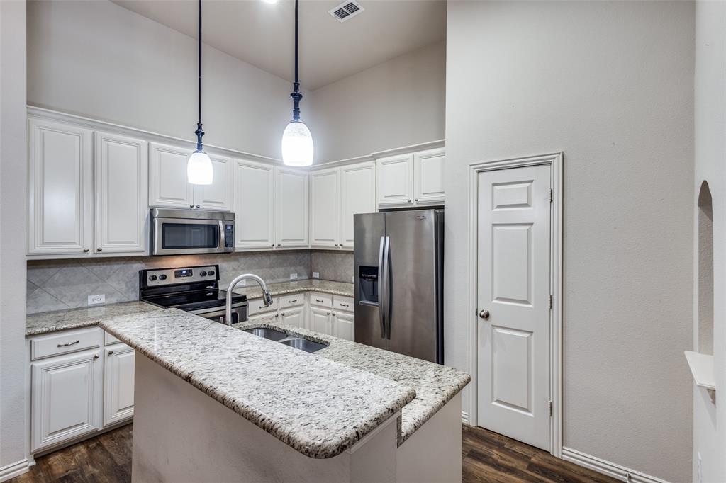 Villas At Willow Grove - Residential