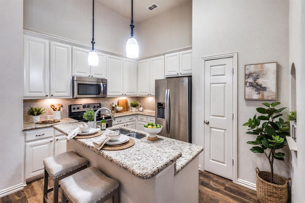 Villas At Willow Grove - Residential