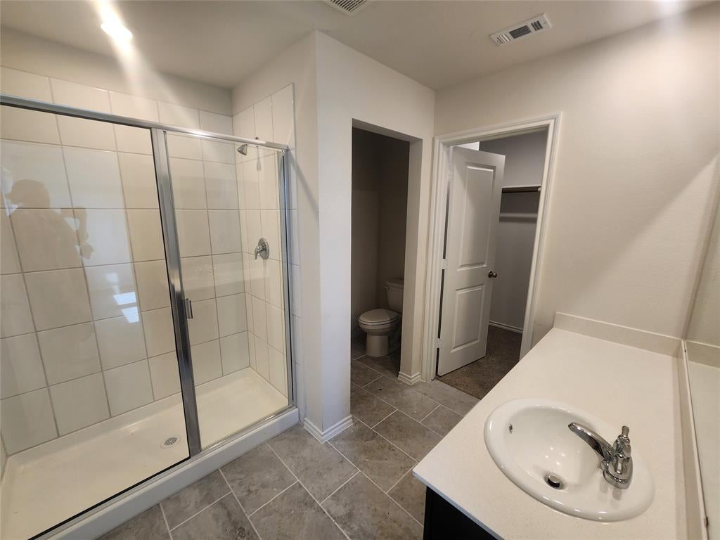 1130 Breezy Oak Drive