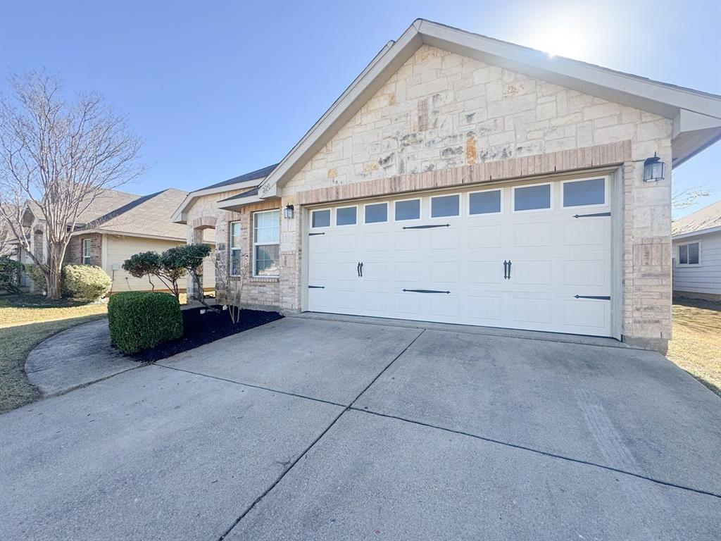 Deer Valley Ft Worth - Residential Lease