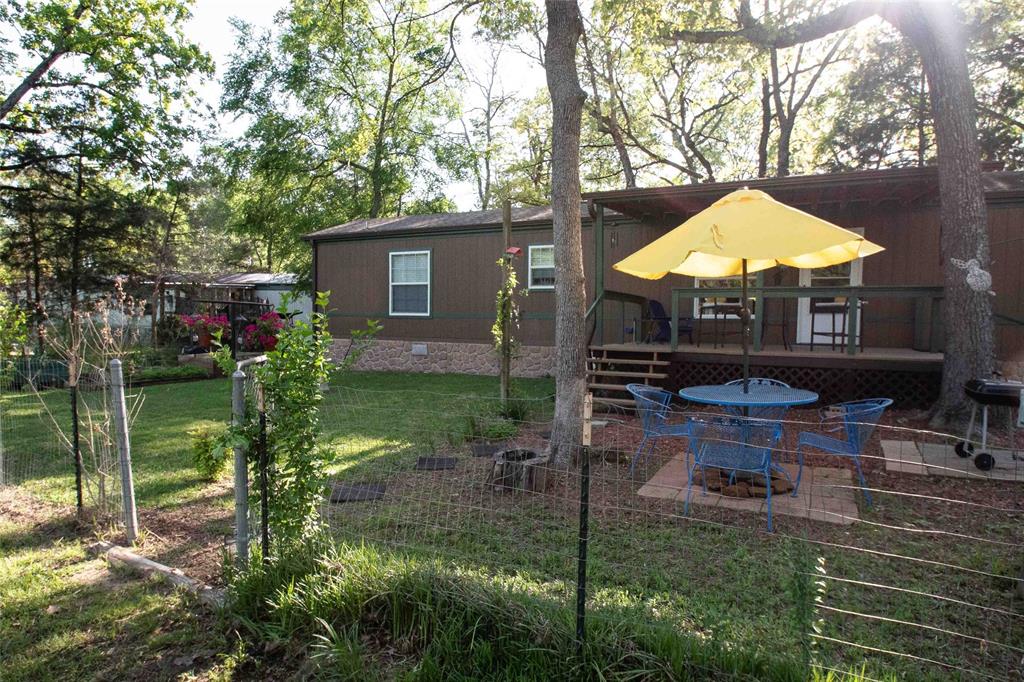 212 E Willow Lane