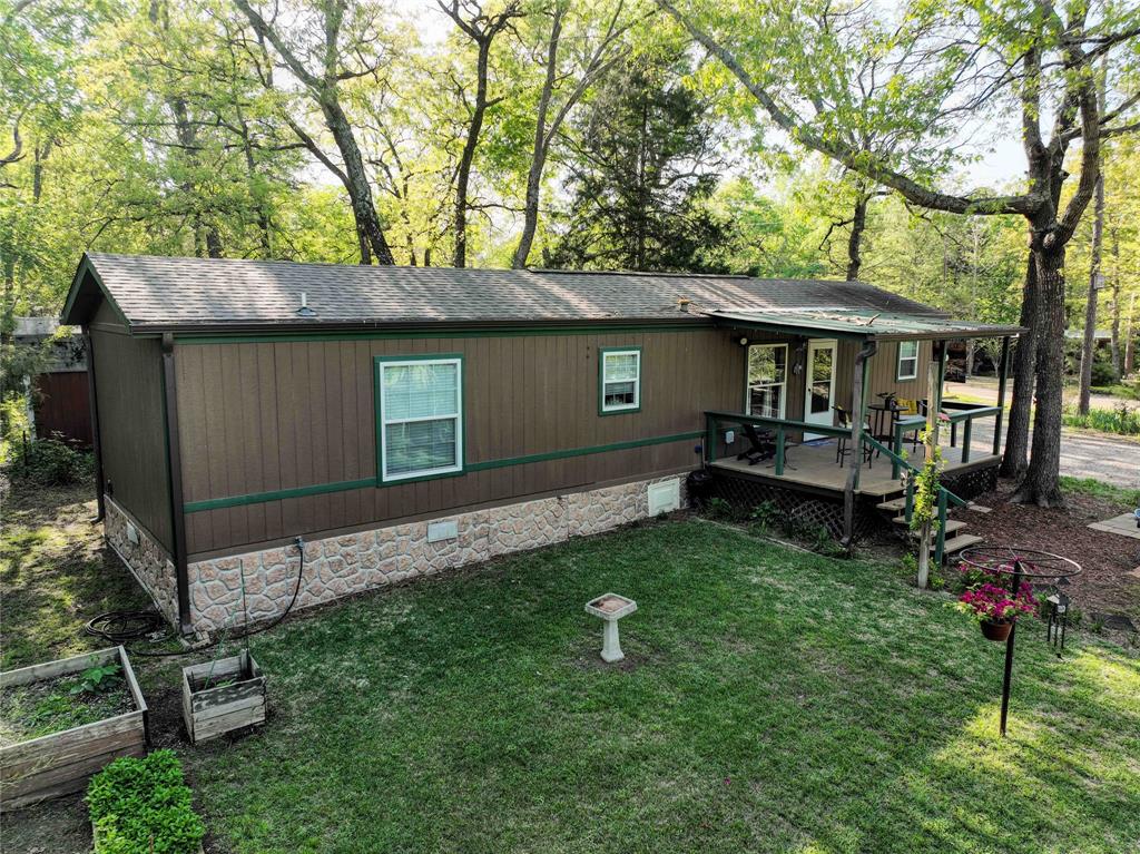 212 E Willow Lane