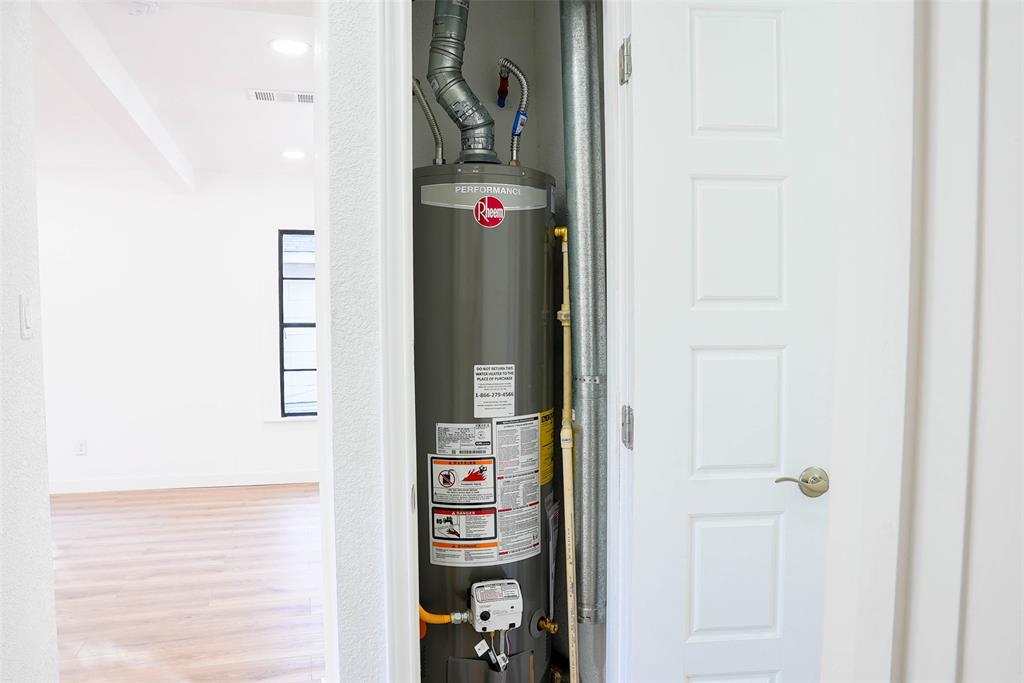 JONES, CLARENCE - Residential