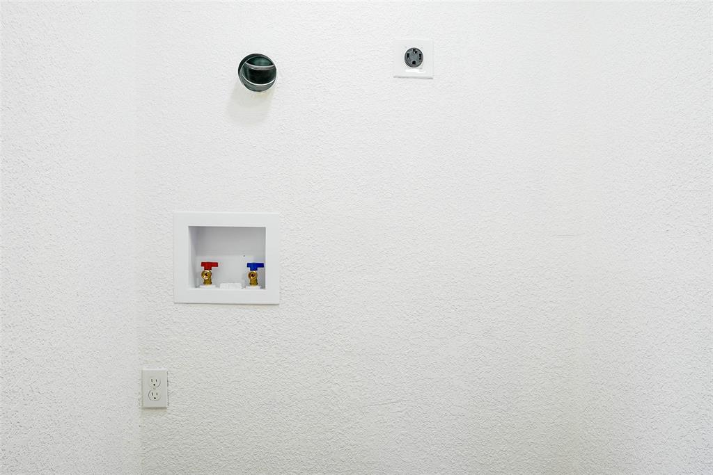 JONES, CLARENCE - Residential