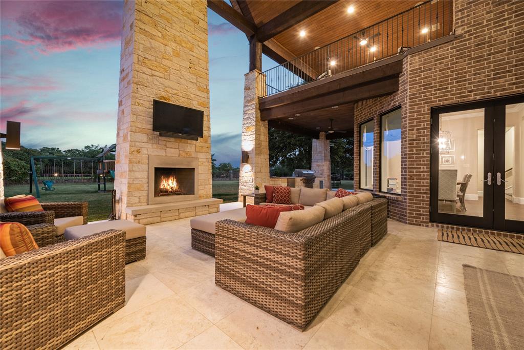 The Enclave At Chateau Du Lac - Residential