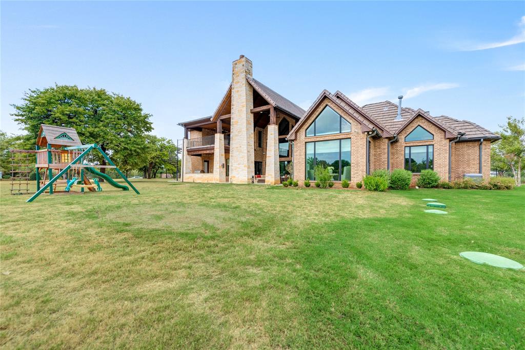 The Enclave At Chateau Du Lac - Residential