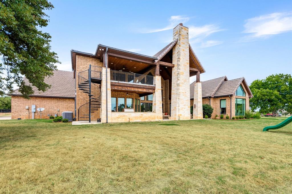 The Enclave At Chateau Du Lac - Residential