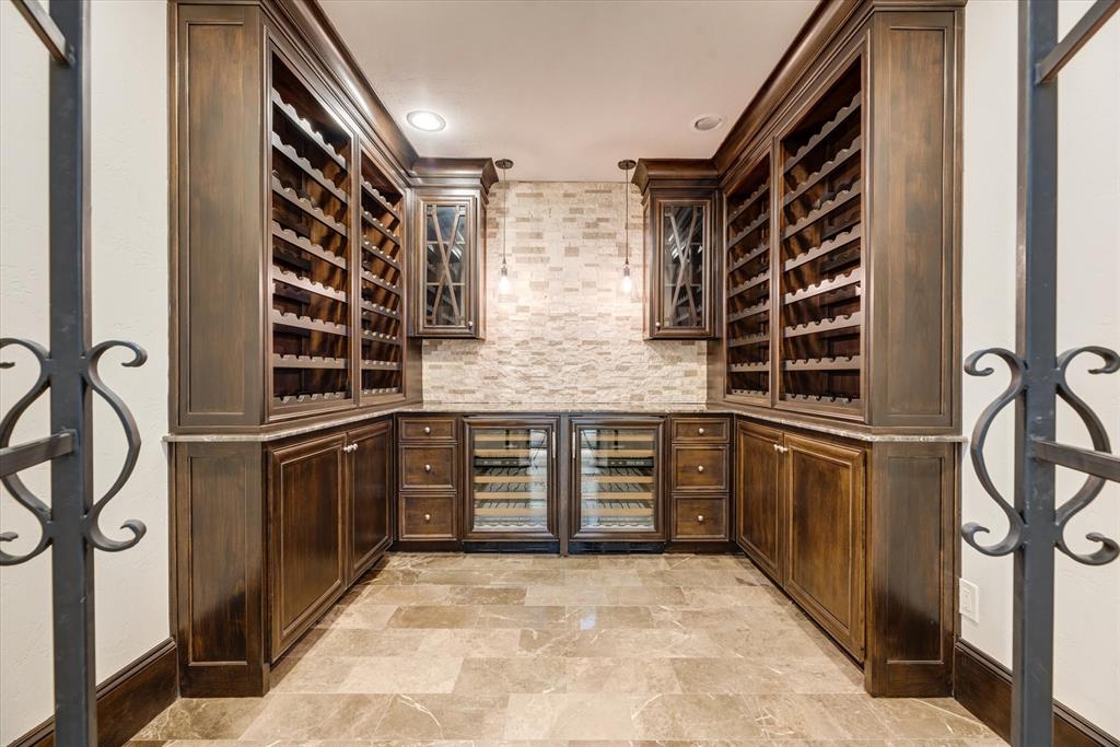 The Enclave At Chateau Du Lac - Residential