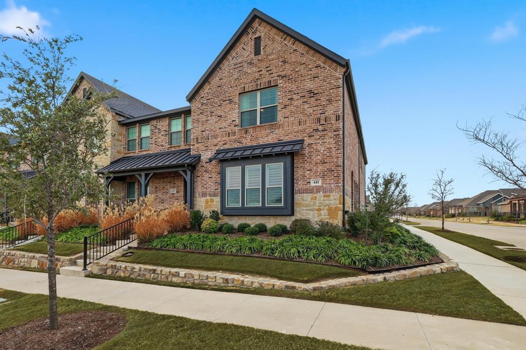 Harvest Twnhms Ph 1 - Residential