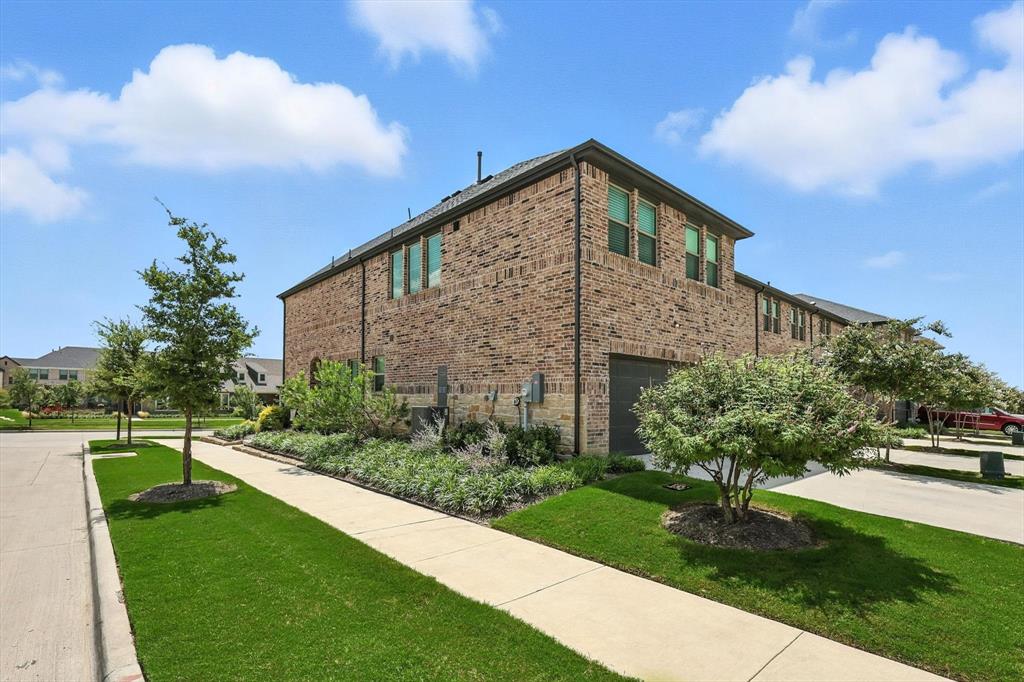 Harvest Twnhms Ph 1 - Residential