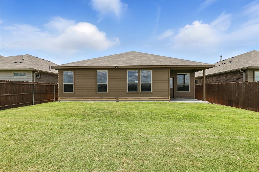 Fort Worth, Texas 76052, United States, 4 Bedrooms Bedrooms, ,2 BathroomsBathrooms,Residential,Active,160741