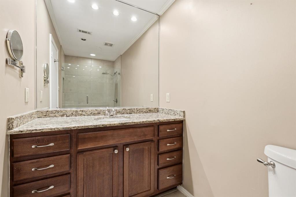 2727 Shelby Condominium - Residential