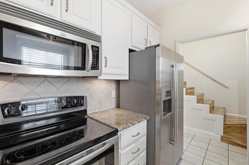 2727 Shelby Condominium - Residential