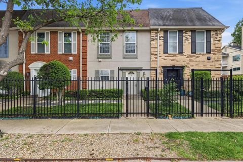 2727 Shelby Avenue D Dallas TX 75219