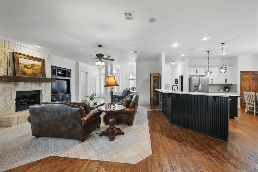 Flower Mound, Texas 75022, United States, 4 Bedrooms Bedrooms, ,4 BathroomsBathrooms,Residential,Pending,126172