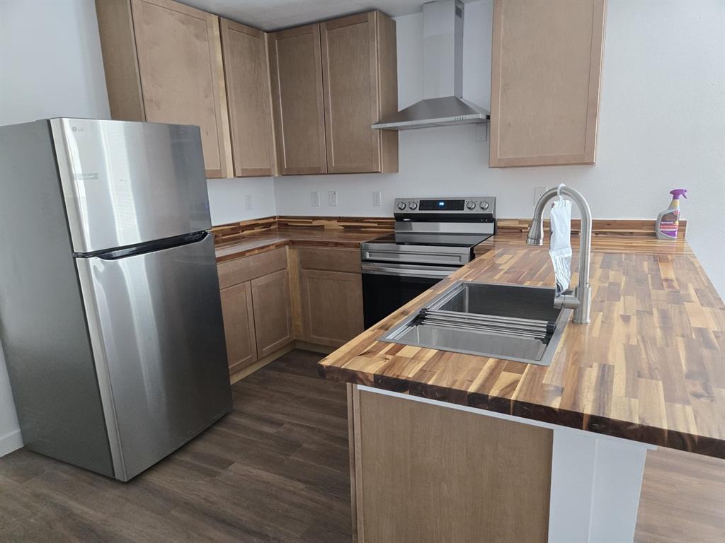 CENTRAL FINANCE CORP SU - Residential Lease