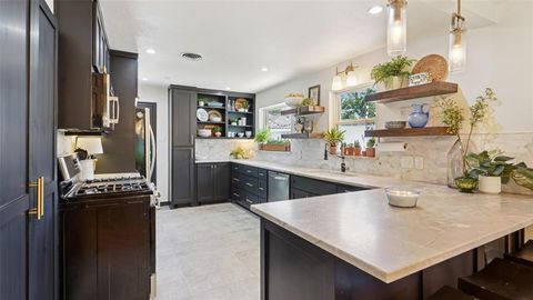 6926 Wakefield Street Dallas TX 75231