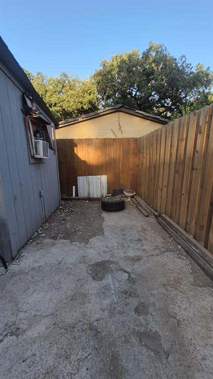 Tiny photo for 1412 Balleywood Road, Irving, TX 75060 (MLS # 21365896)