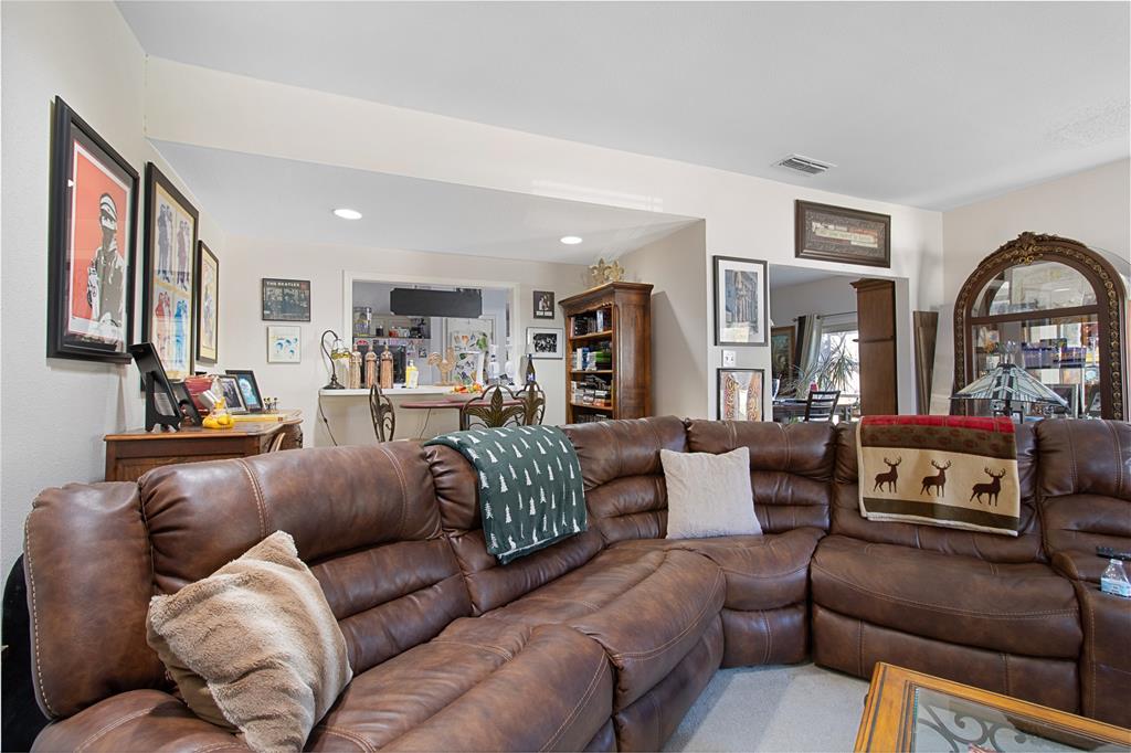 Silvertree Square - Residential