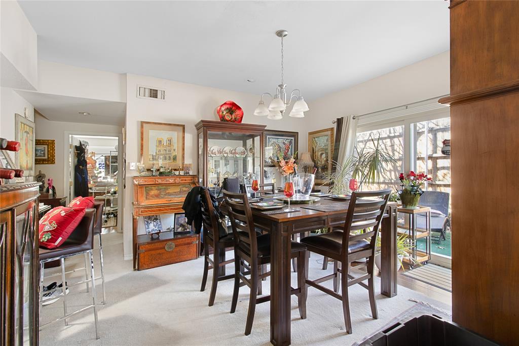 Silvertree Square - Residential