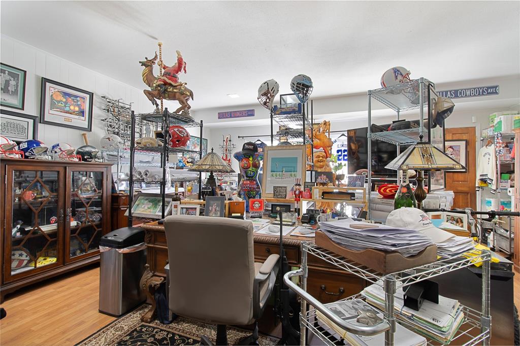 Silvertree Square - Residential