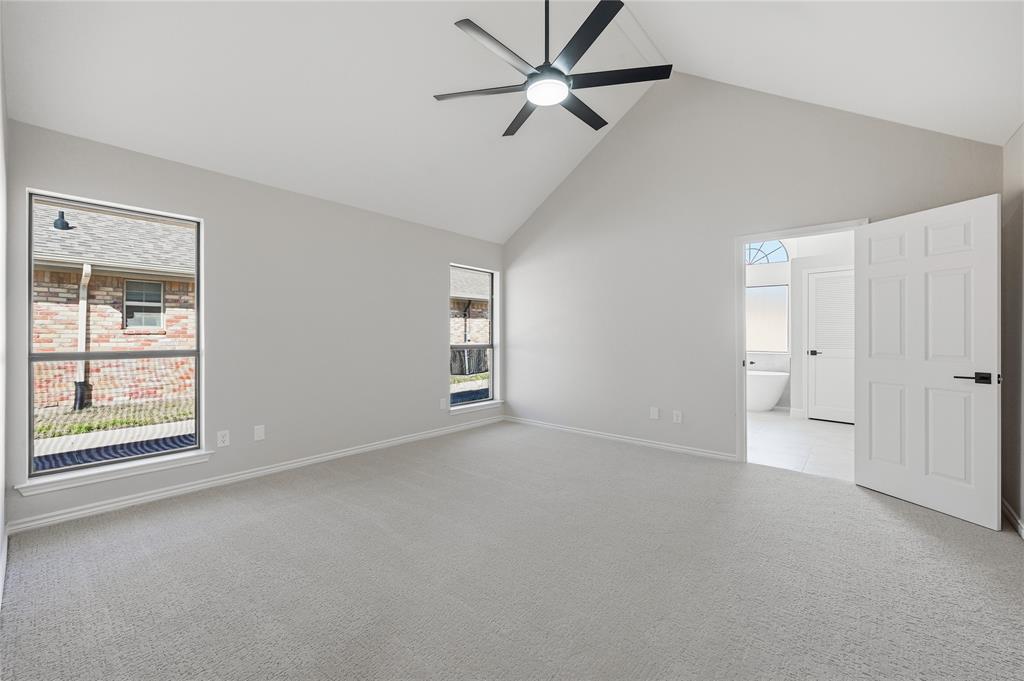 Irving, Texas 75038, United States, 3 Bedrooms Bedrooms, ,3 BathroomsBathrooms,Residential,Pending,245932