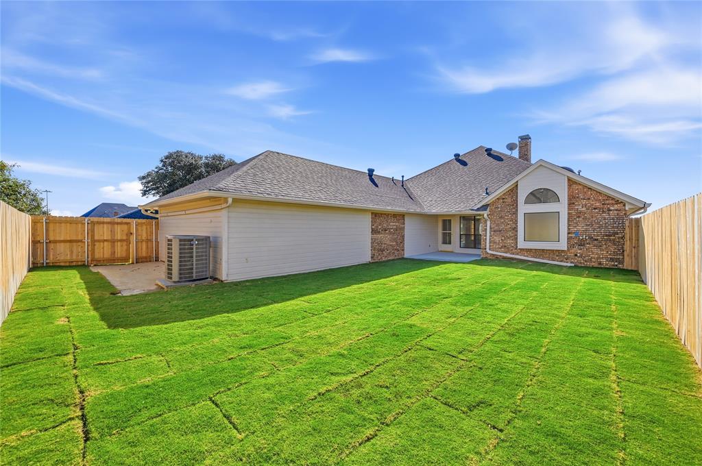 Irving, Texas 75038, United States, 3 Bedrooms Bedrooms, ,3 BathroomsBathrooms,Residential,Pending,245932