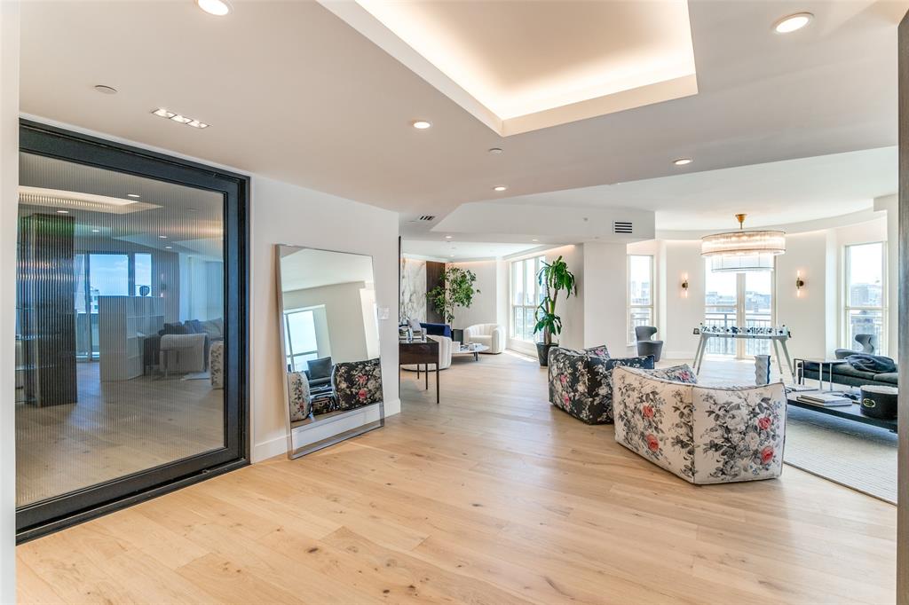 Mayfair Turtle Creek Condos - Residential