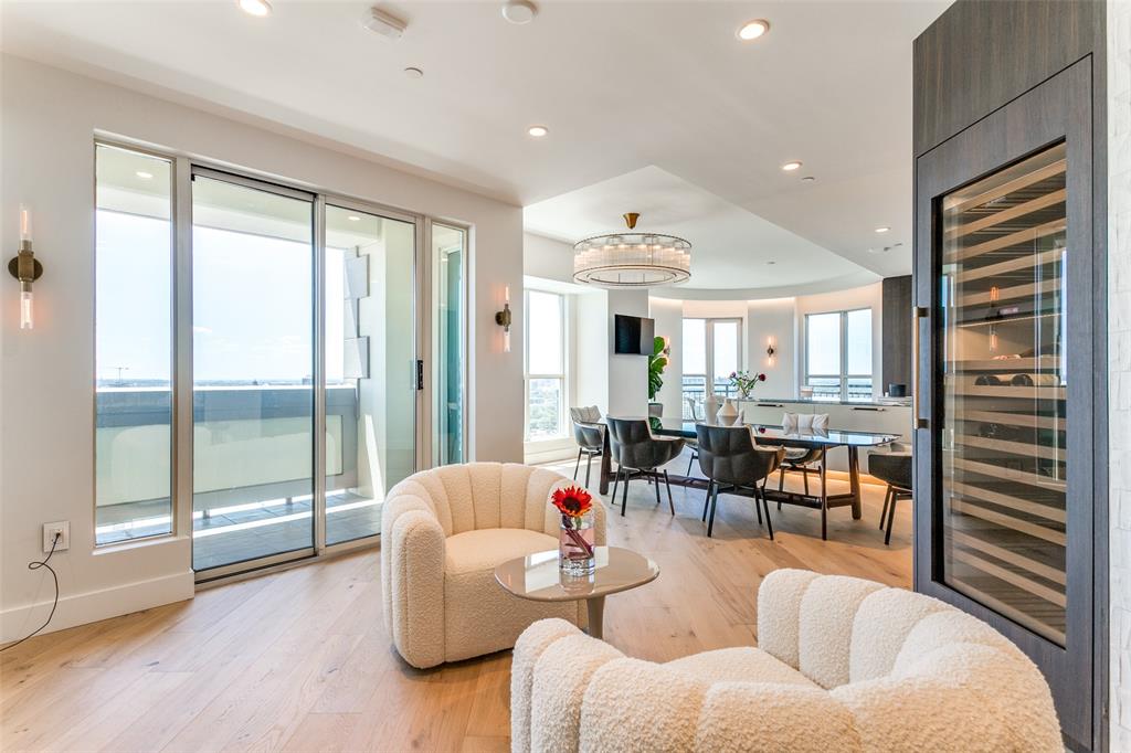 Mayfair Turtle Creek Condos - Residential