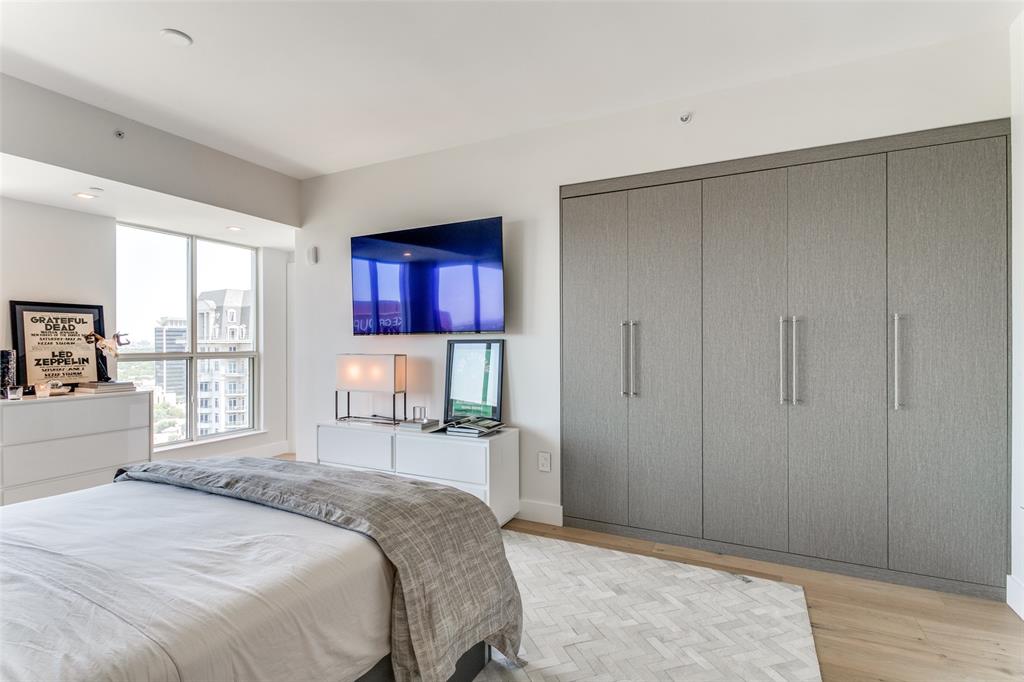 Mayfair Turtle Creek Condos - Residential