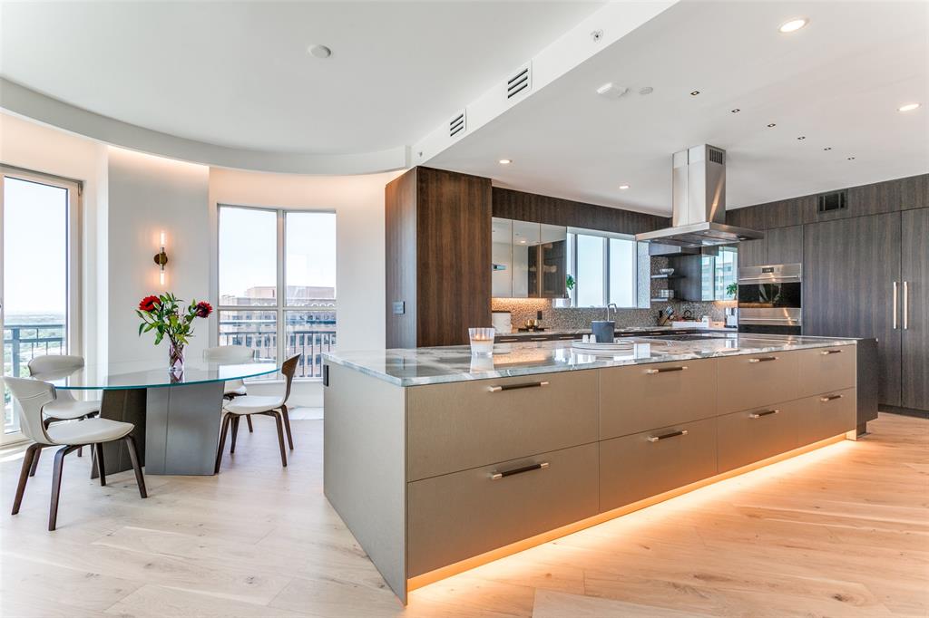 Mayfair Turtle Creek Condos - Residential